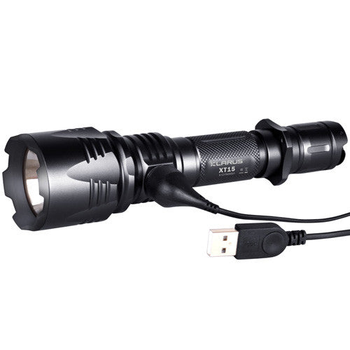 Lampe tactique rechargeable Klarus XT15 longue portée